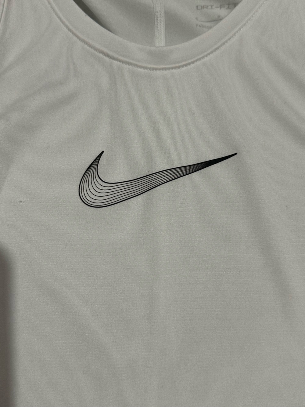 ⭐️ GIRLS NIKE TANK